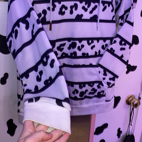 Womens size large leopard half zip up hoodie - Picture 3 of 5